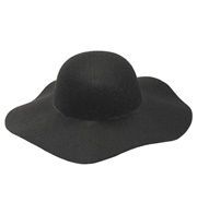 Sombrero Mujer Negro en Fieltro - Adaptado para Ser Personalizado con Varias Decoraciones.