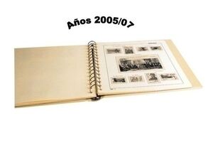 Album de Sellos Pardo Suplemento Anual Ilustrado Año 2005